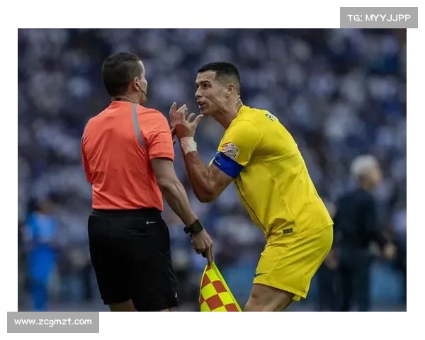 马内遭直红罚下 C罗不满判罚怒批裁判决策 马内遭直红罚下 C罗不满判罚怒批裁判决策